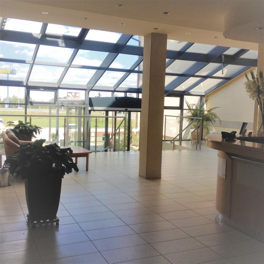 Hotel Bielany Bielany Wrocławskie Extérieur photo