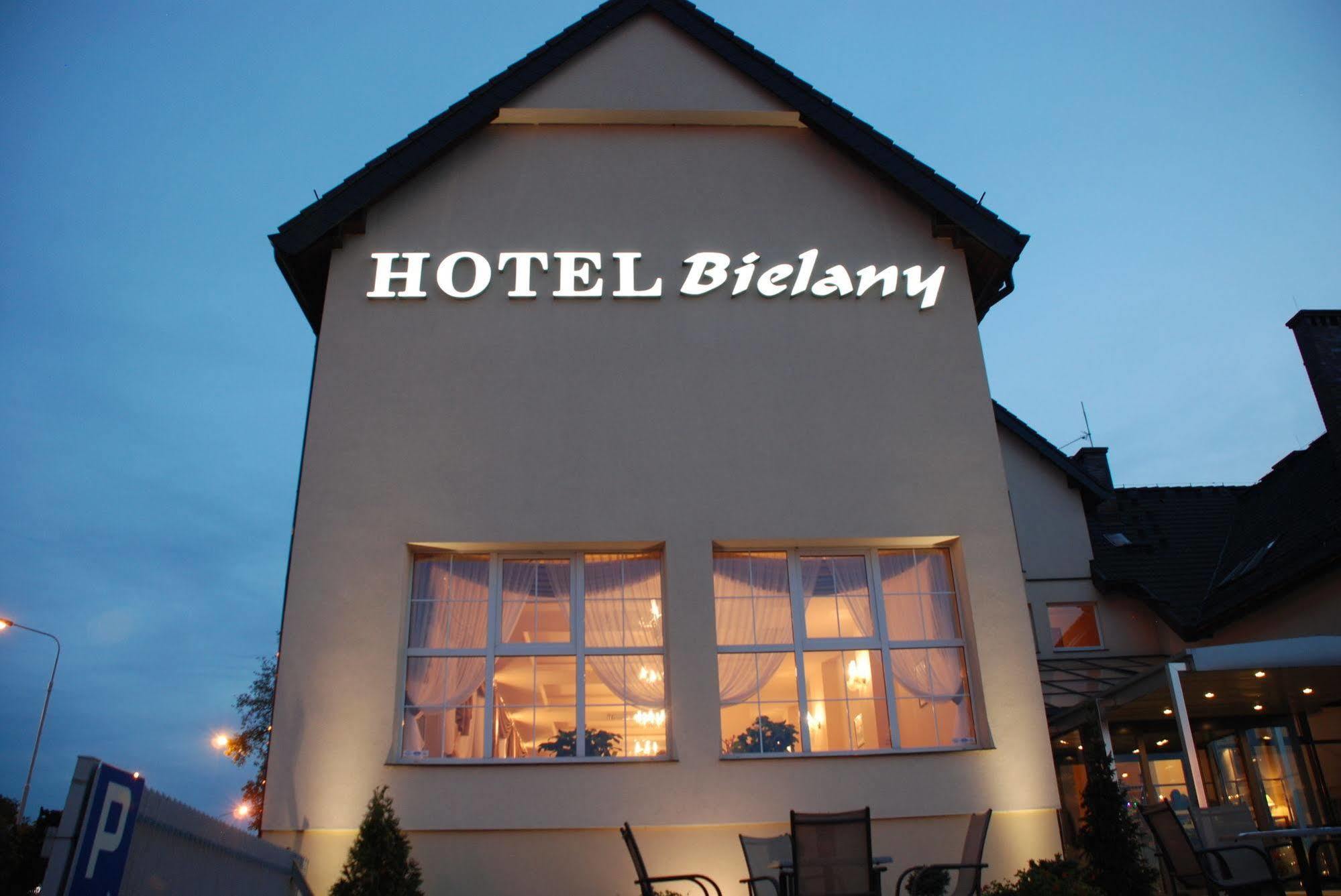 Hotel Bielany Bielany Wrocławskie Extérieur photo